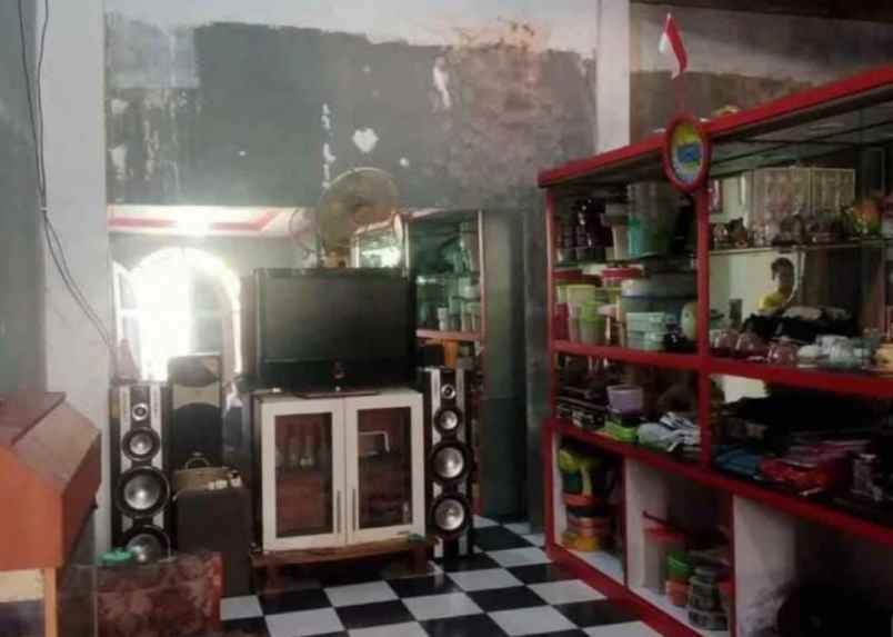 dijual rumah jl serasi delima