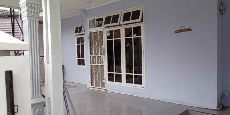 dijual rumah jl soekarno hatta perum