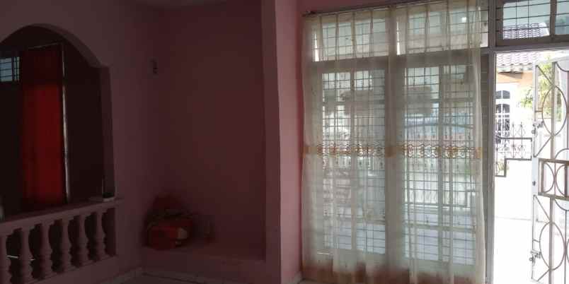 dijual rumah jl soekarno hatta perum