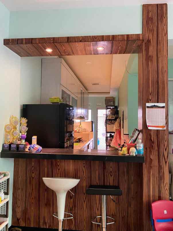 dijual rumah jl sugriwo mangliawan