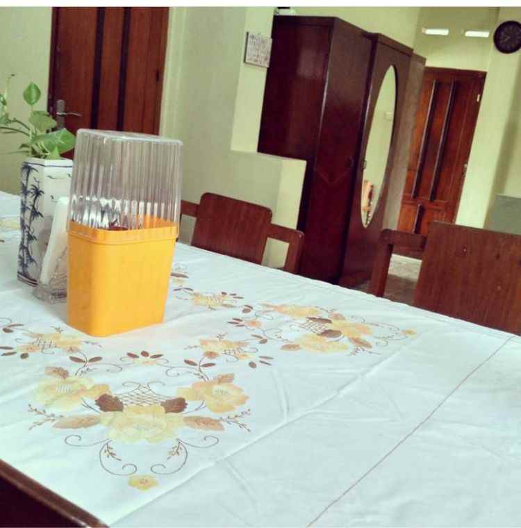 dijual rumah jl surokarsan