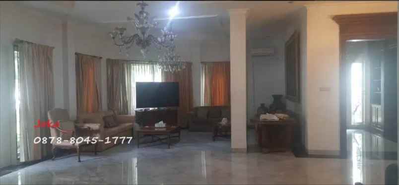 dijual rumah jl wijaya