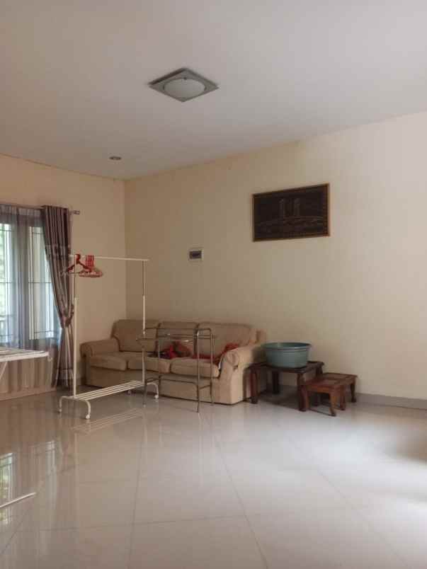 dijual rumah jln bintaro jaya sektor 2