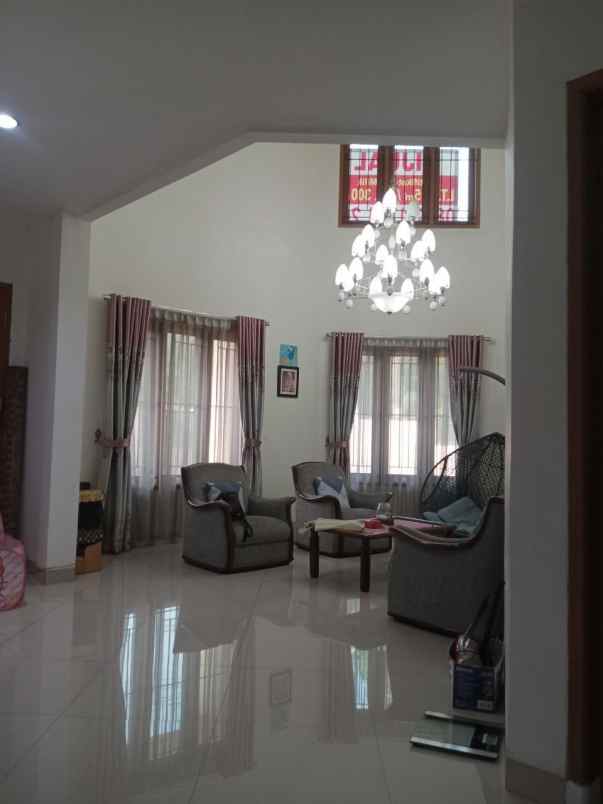dijual rumah jln bintaro jaya sektor 2