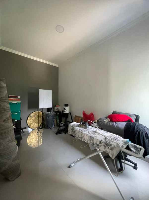 dijual rumah kalibaru cilodong depok