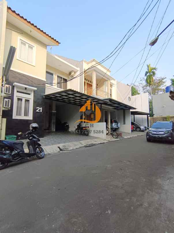 dijual rumah kampung dukuh kramat jati