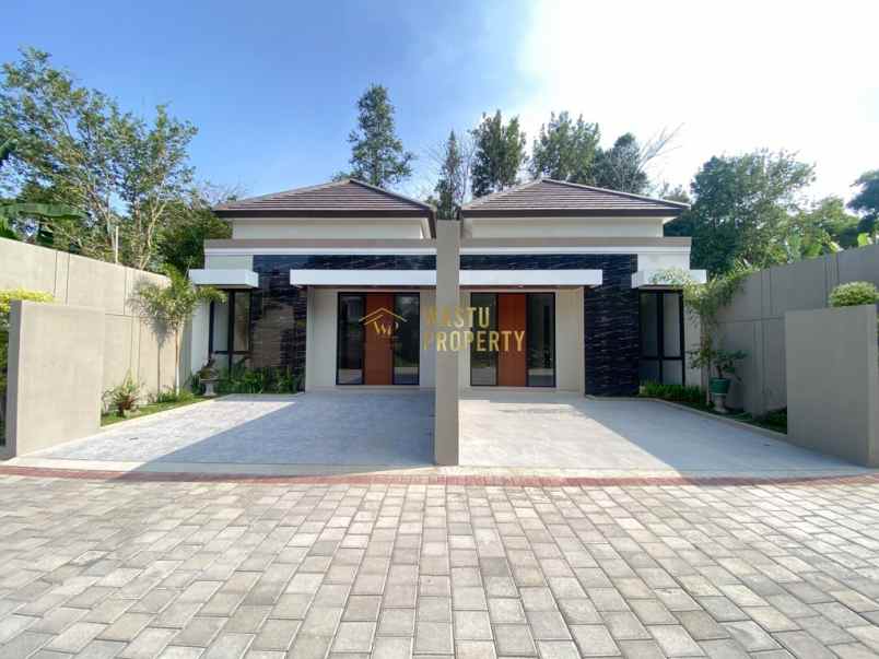 dijual rumah kampus ugm sleman