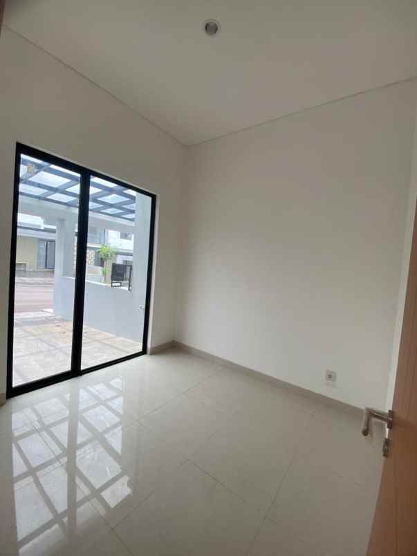 dijual rumah karanggan cibinong bogor