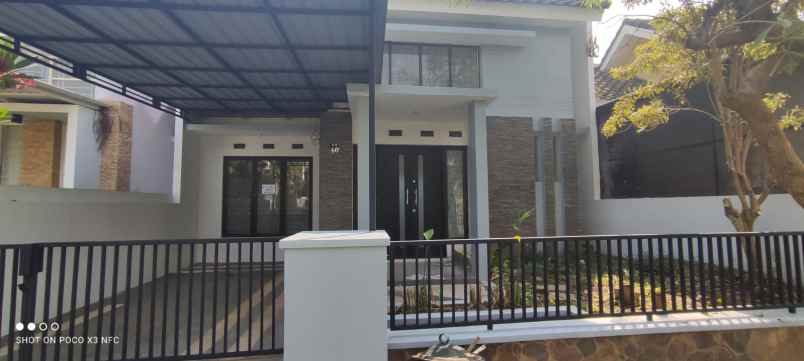 dijual rumah karangwidoro