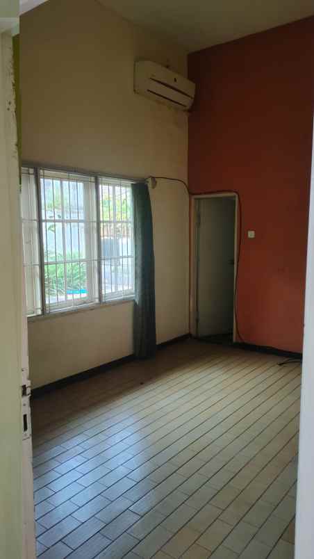 dijual rumah kayu putih pulo gadung