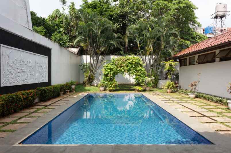 dijual rumah kebayoran baru jakarta selatan