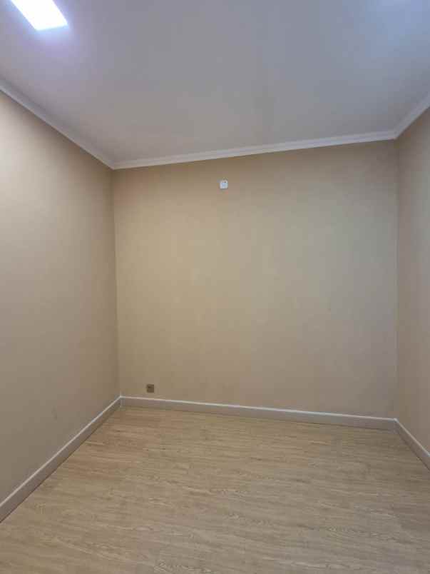 dijual rumah kelapa nias kelapa gading