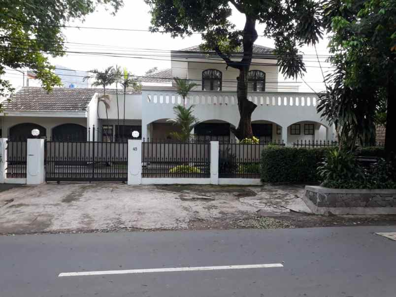 dijual rumah kemang raya