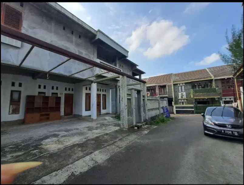 dijual rumah komplek ikip duren sawit