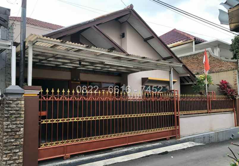 dijual rumah komplek leuwigajah baros