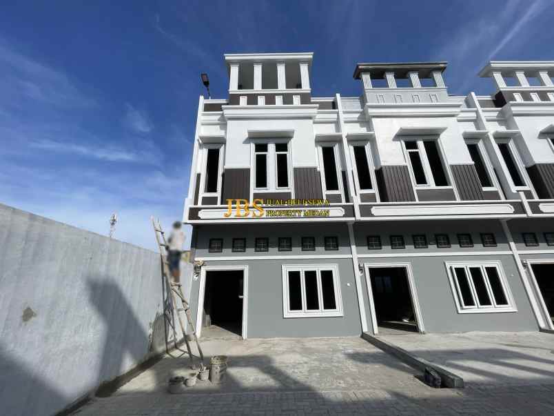 dijual rumah komplek mentari somerset