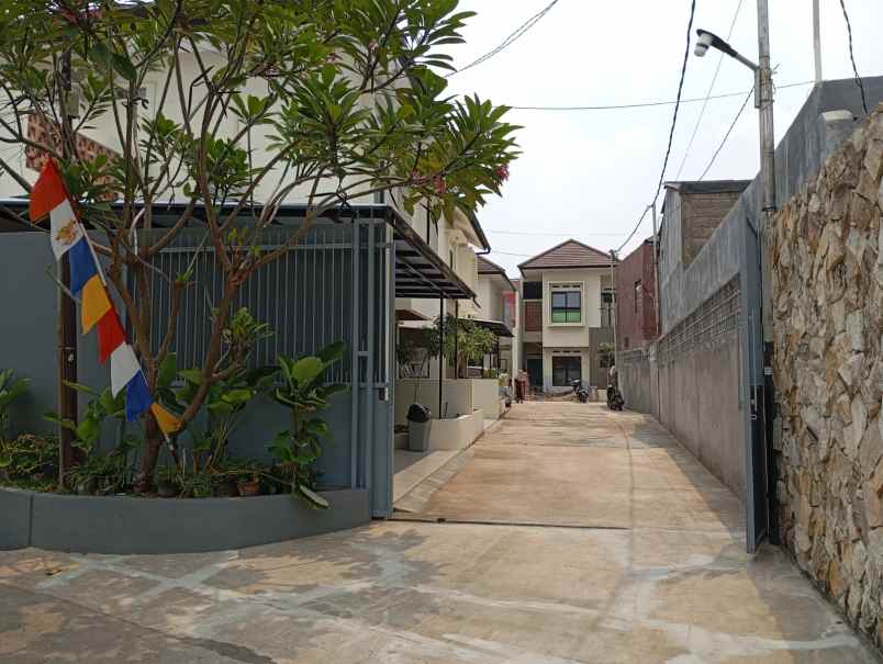 dijual rumah komplek pemda jatiasih