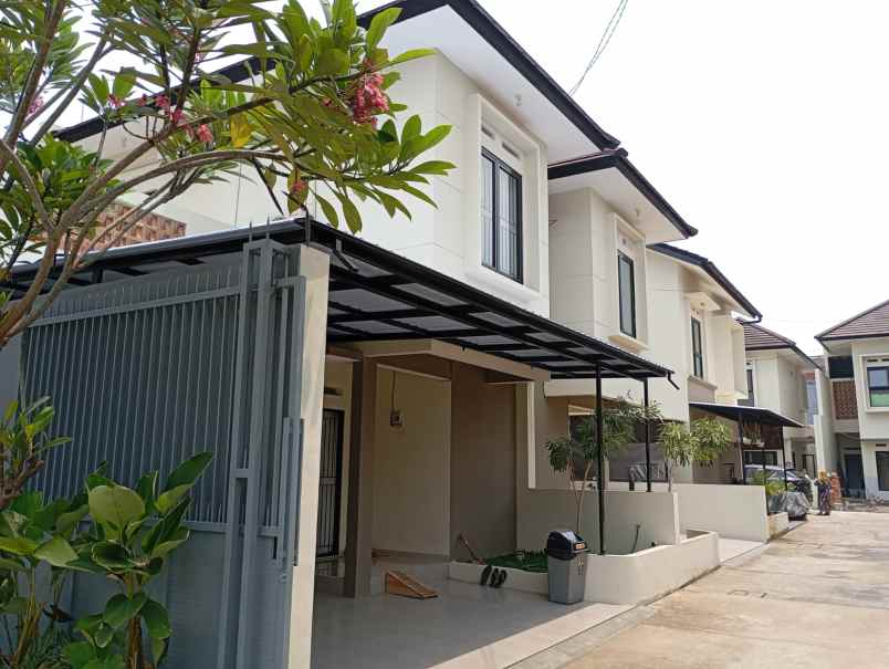 dijual rumah komplek pemda jatiasih