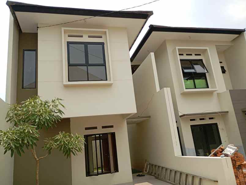 dijual rumah komplek pemda jatiasih