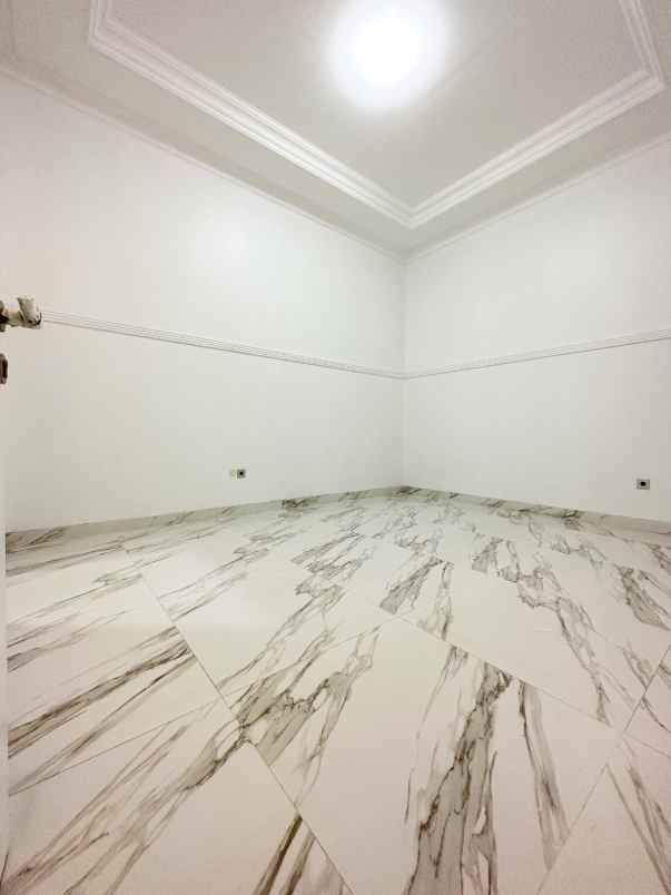 dijual rumah komplek ptb duren sawit