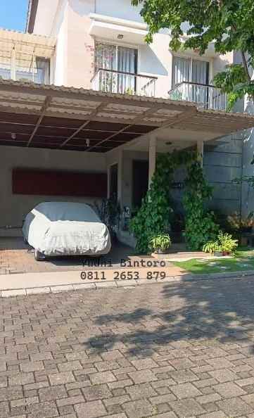 dijual rumah komplek serenia hill