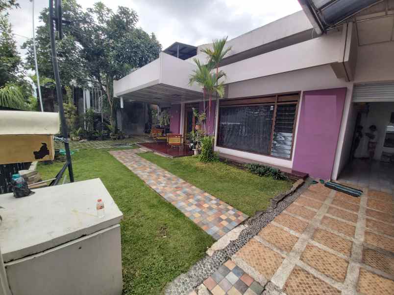 dijual rumah kos kota malang 2 lantai lokasi strategis