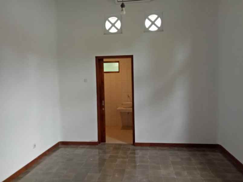 dijual rumah kotabaru kota yogyakarta