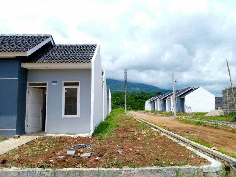 dijual rumah kp ciburuy rt 02desa