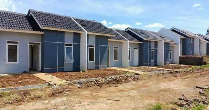 dijual rumah kp ciburuy rt 02desa