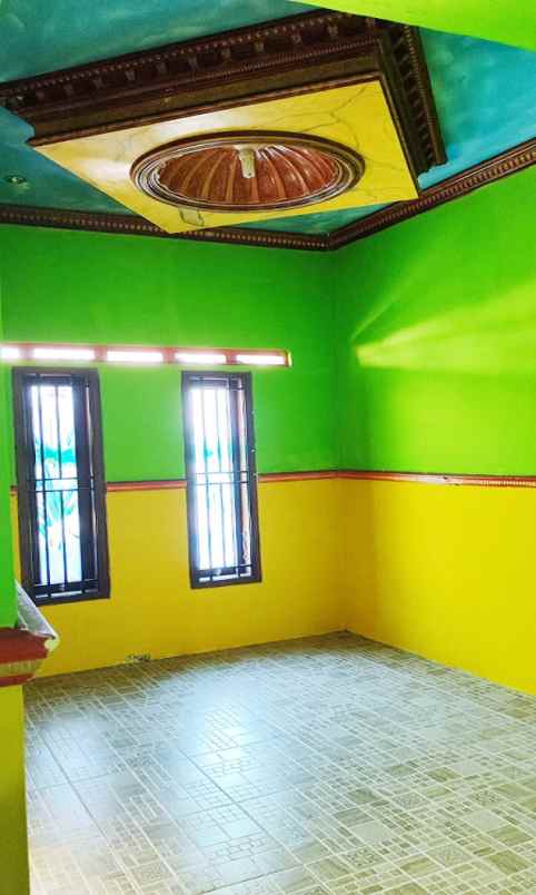 dijual rumah kpr pondok indah jl letjen