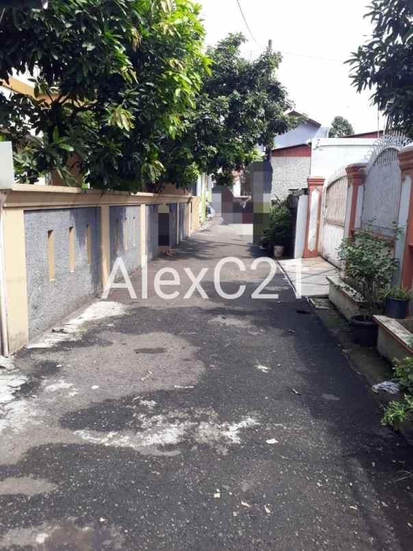 dijual rumah kramat jati