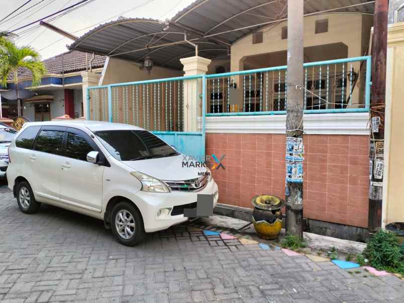 dijual rumah lebak jaya terawat siap huni