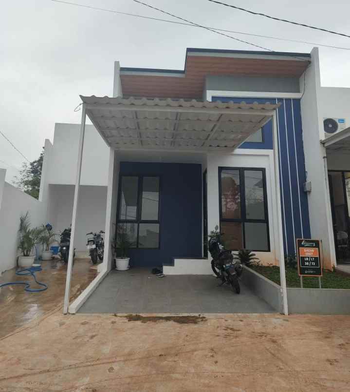 dijual rumah lokasi dekat sawangan