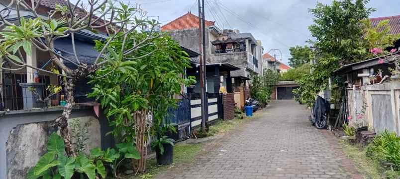 dijual rumah lokasi di jimbaran bawah