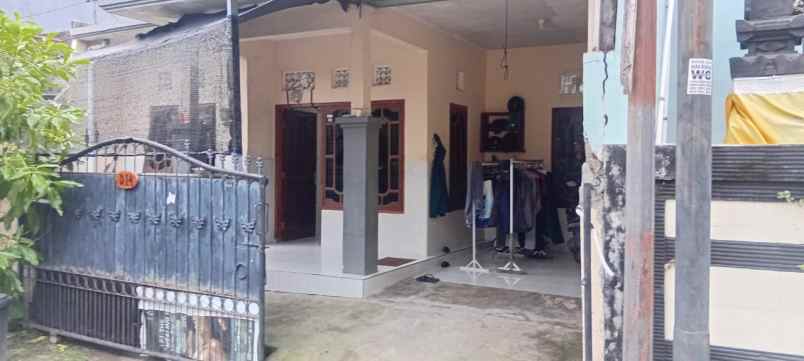 dijual rumah lokasi di jimbaran bawah