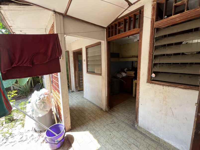 dijual rumah luas di condet jakarta timur