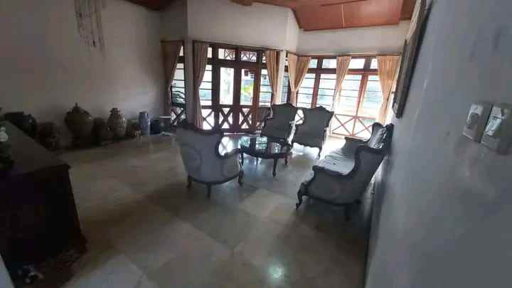 dijual rumah maguwoharjo depok sleman