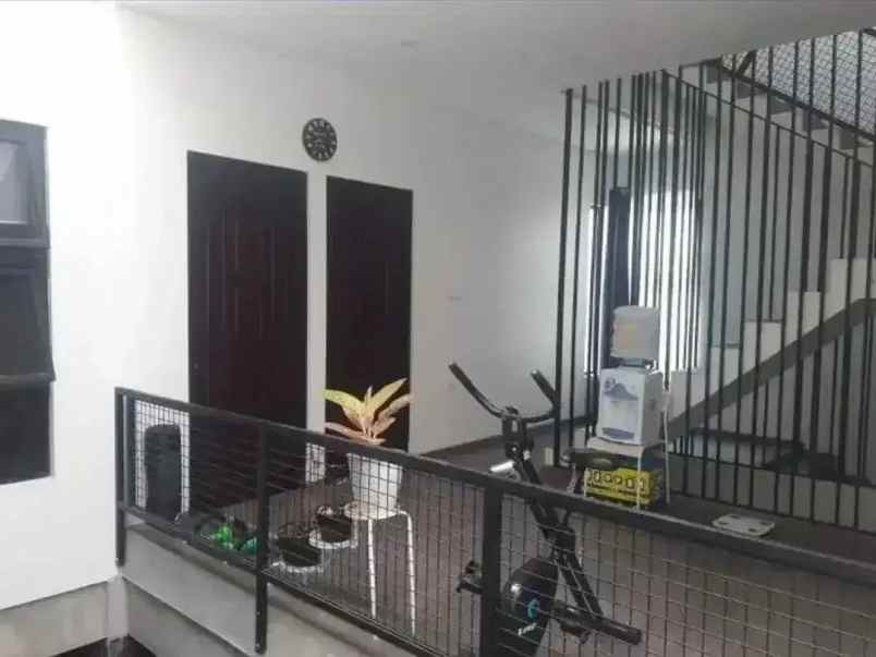dijual rumah malaka