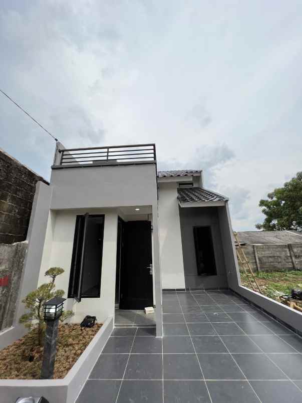 dijual rumah mampang