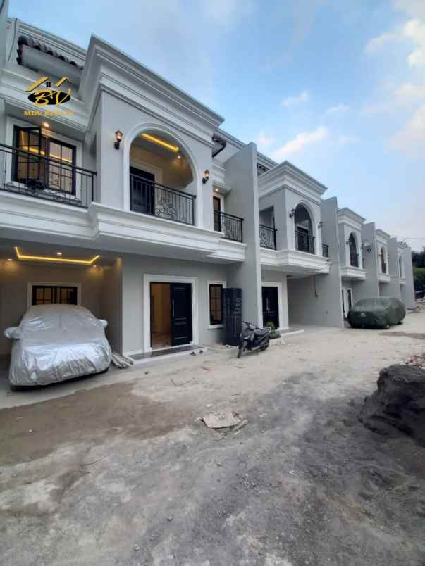 dijual rumah mbv121