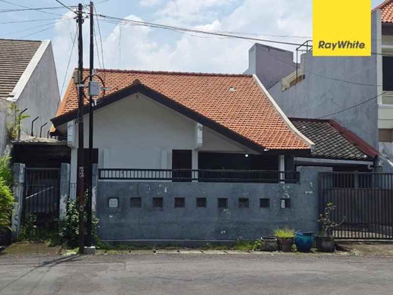 dijual rumah medokan ayu
