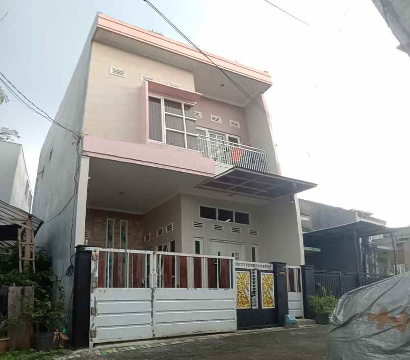 dijual rumah merjosari