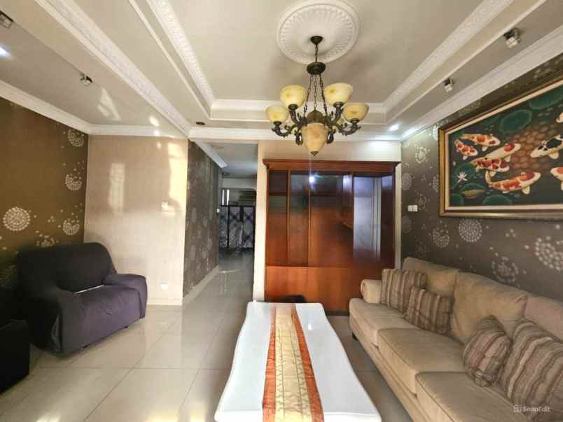 dijual rumah metland menteng cakung