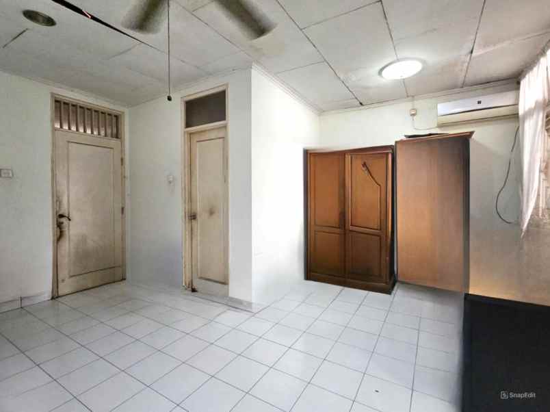 dijual rumah metland menteng cakung