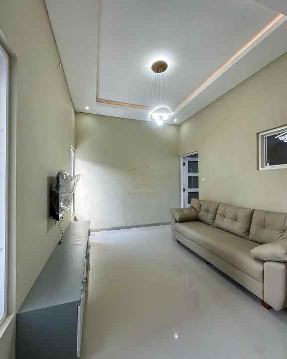 dijual rumah modern 2 lantai full furnished di ngaglik