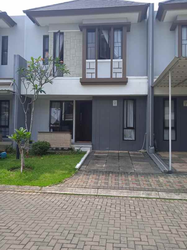 dijual rumah mozia