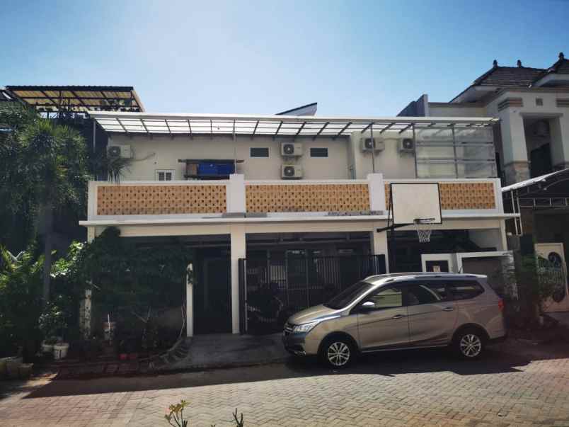 dijual rumah mulyorejo