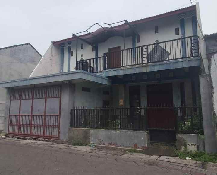 dijual rumah mulyosari