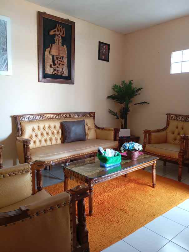 dijual rumah murah cisasawi cihanjuang shm 2 lantai