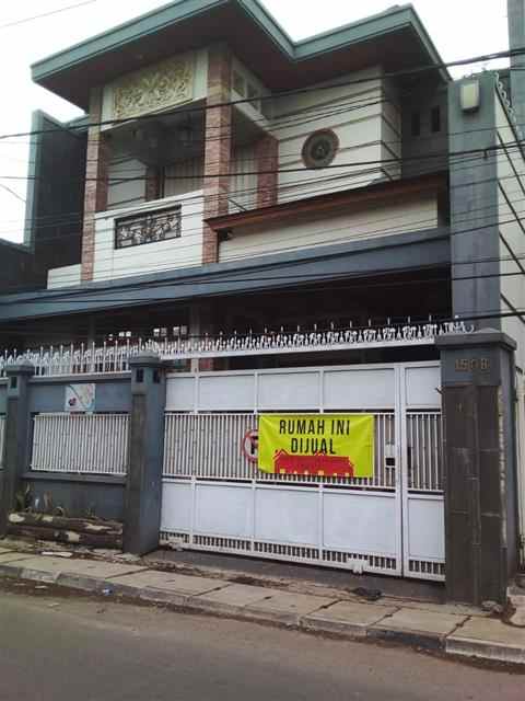 dijual rumah murah pinggir jalan lokasi kebon kopi